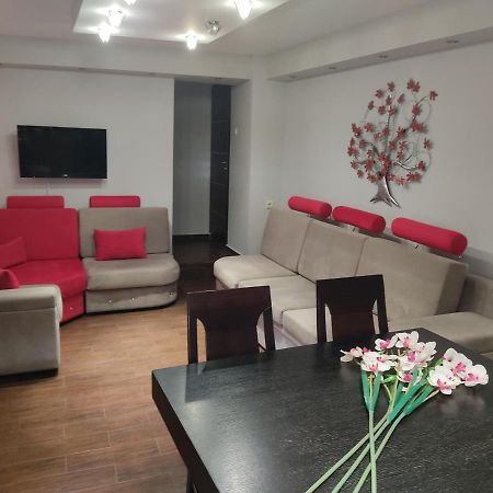 Elsa'S House Apartment อาร์ตา ภายนอก รูปภาพ